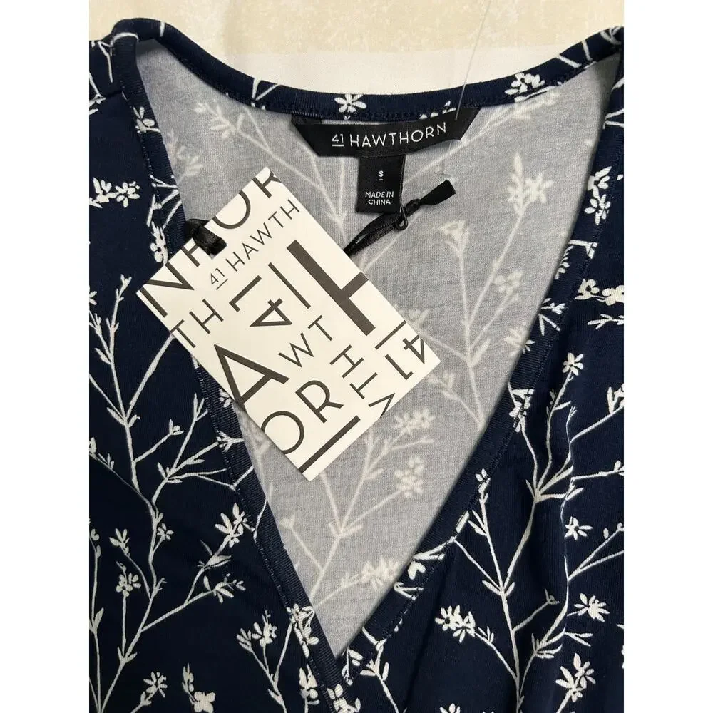 NWT 41 Hawthorn Elisse Navy/White Floral Faux Wrap Dress Flutter Sleeves-Small - Picture 6 of 12